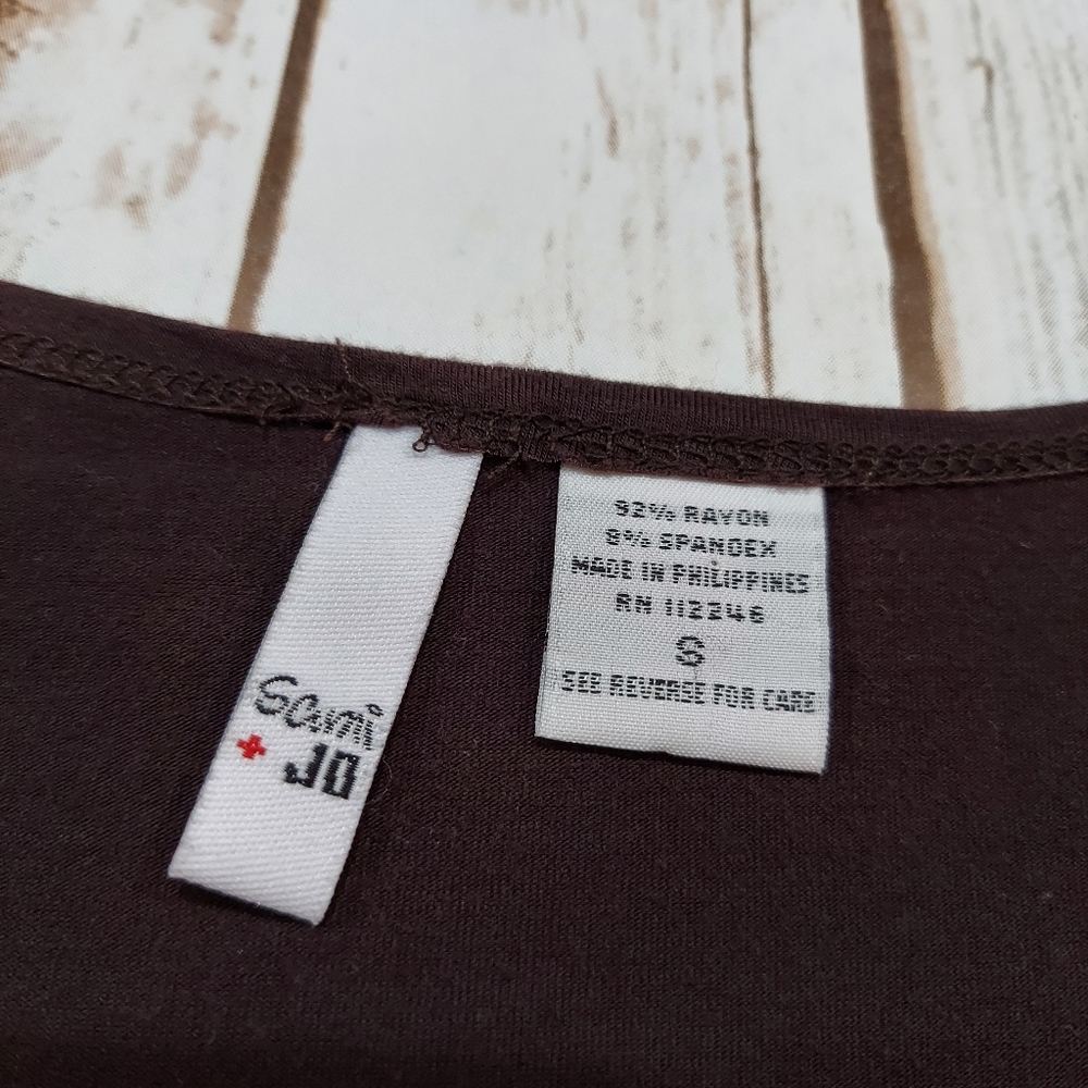 Sami & Jo Rayon Ruched Top - Picture 10 of 10